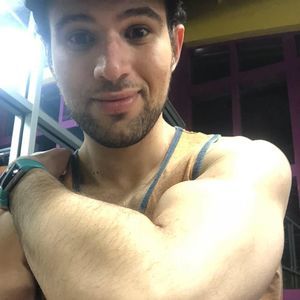 Meet your Posher, Ethan